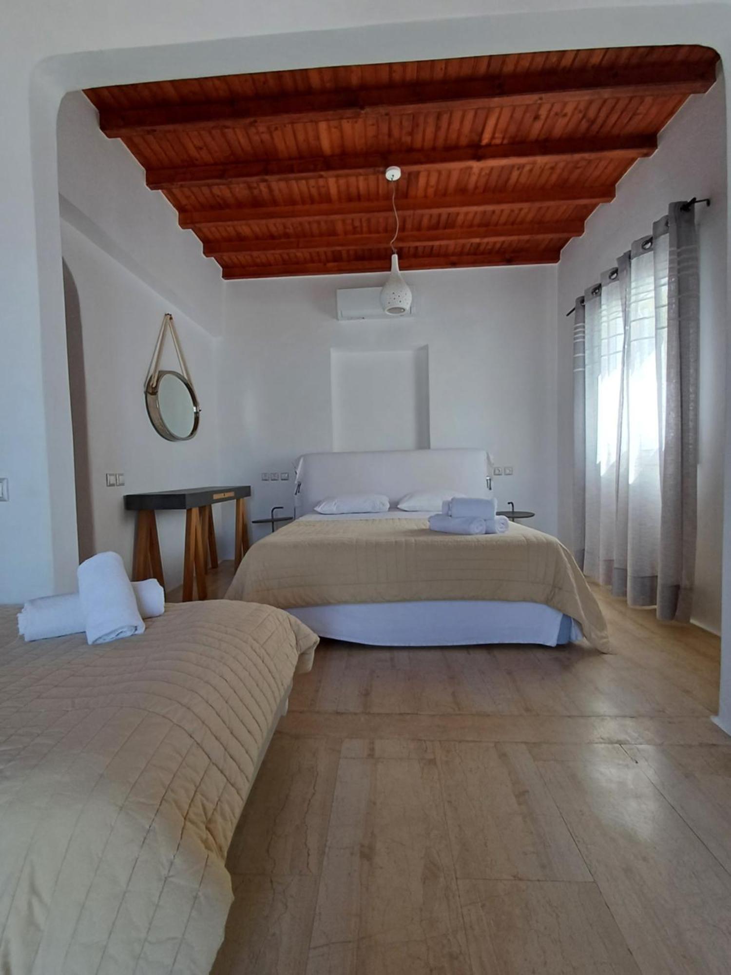 Manos Rooms Mykonos Town Extérieur photo