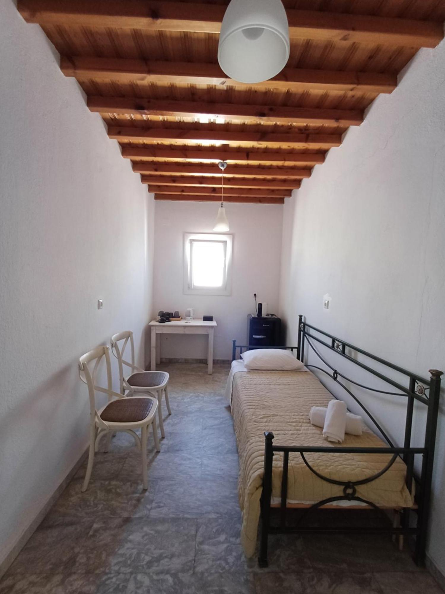 Manos Rooms Mykonos Town Extérieur photo