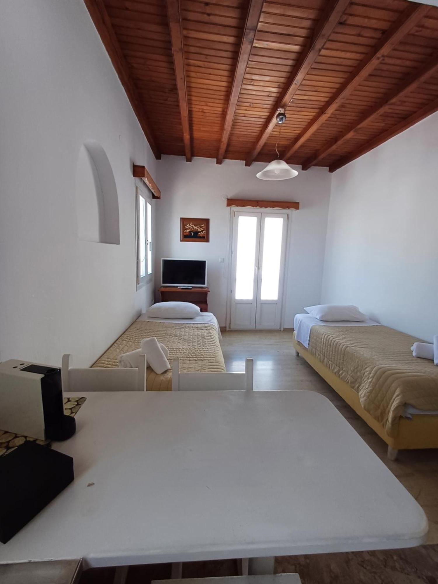 Manos Rooms Mykonos Town Extérieur photo