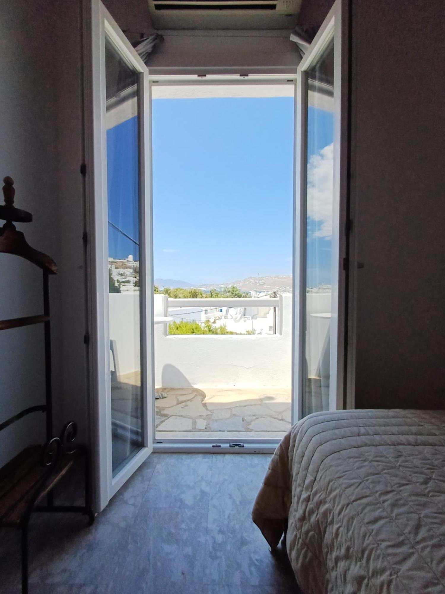 Manos Rooms Mykonos Town Extérieur photo