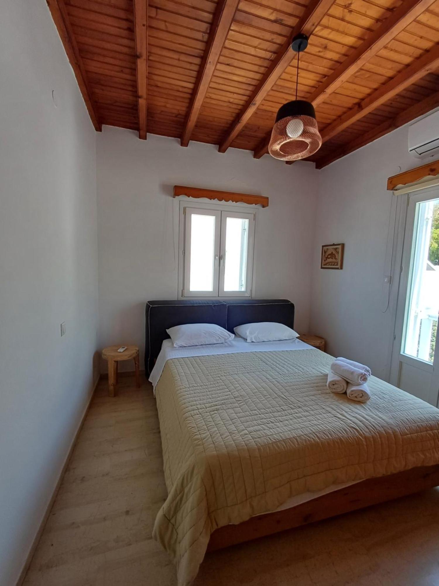 Manos Rooms Mykonos Town Extérieur photo