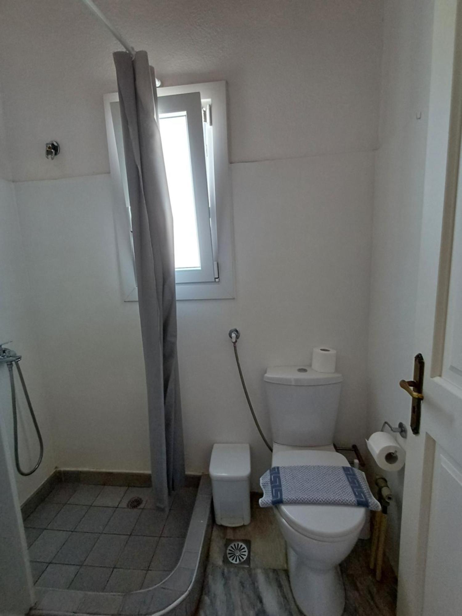 Manos Rooms Mykonos Town Extérieur photo
