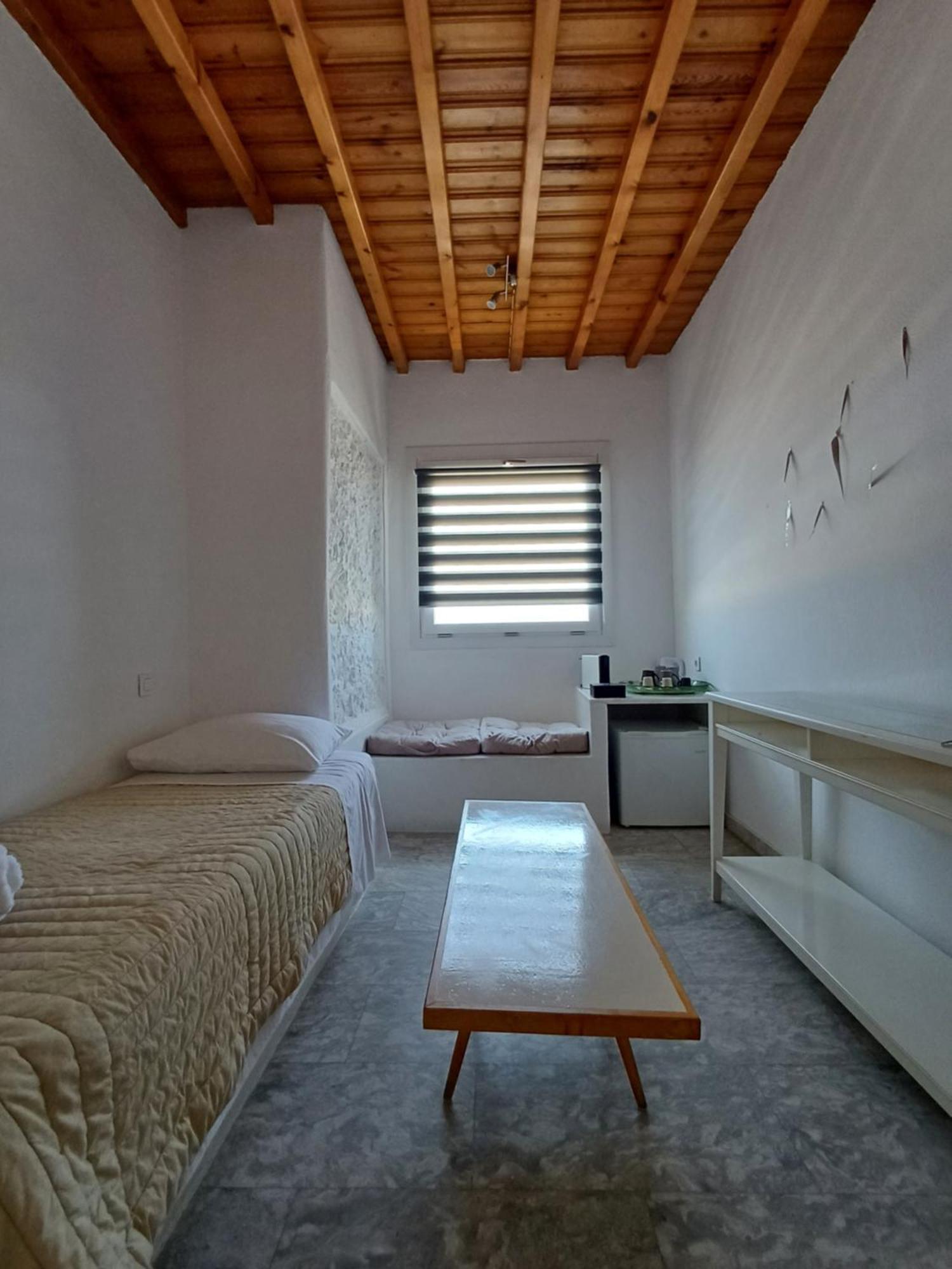 Manos Rooms Mykonos Town Extérieur photo