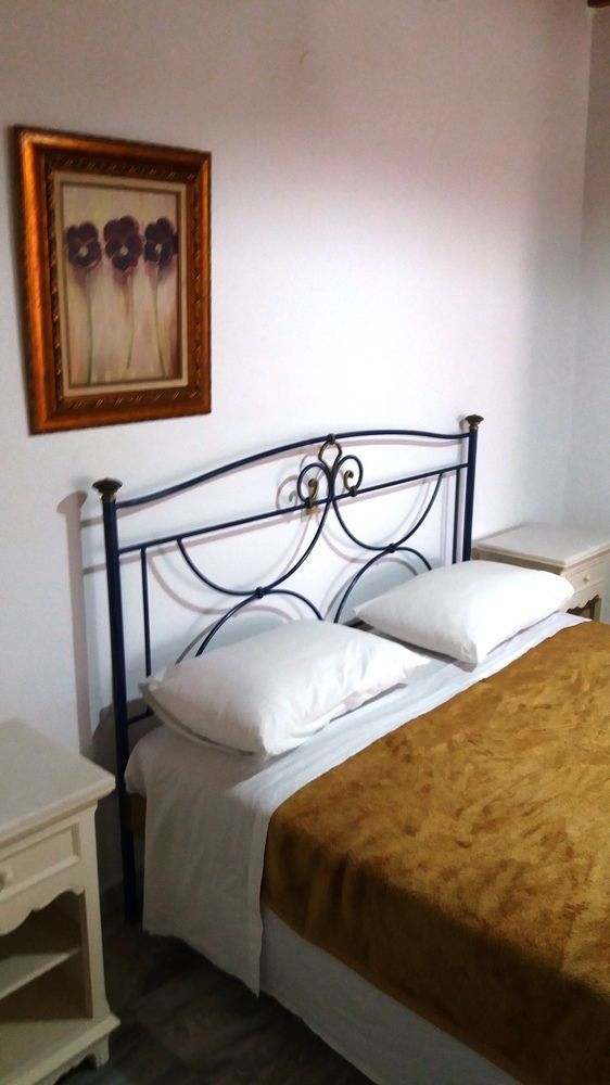 Manos Rooms Mykonos Town Extérieur photo
